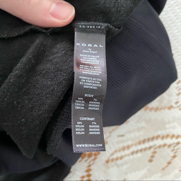 Koral Activewear • Black Breach Keyhole Front Crewneck Sweater - Picture 8 of 10